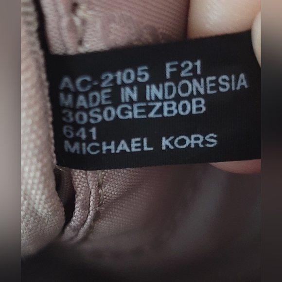 Michael Kors Rhea mini backpack - Picture 8 of 8